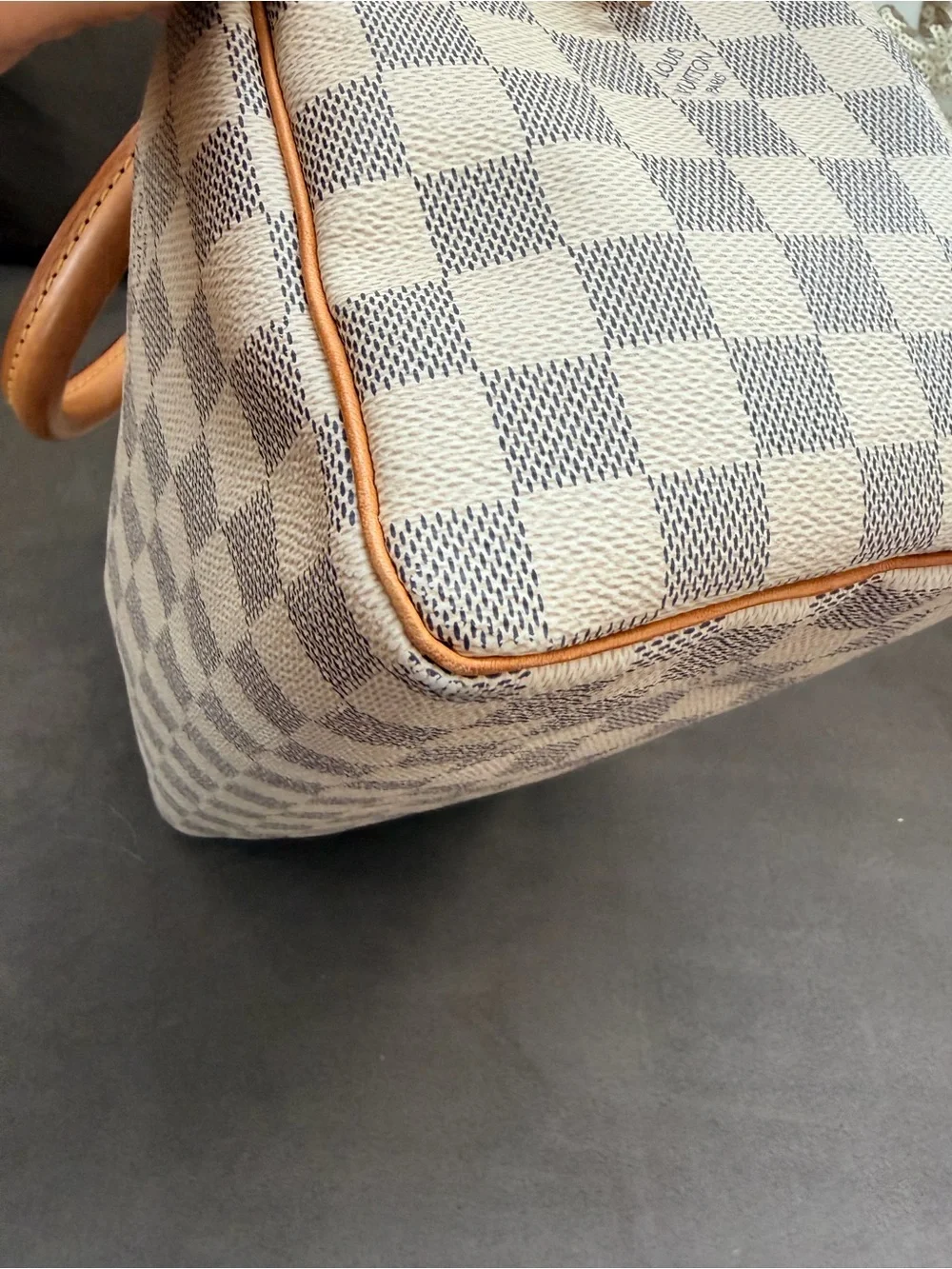 Louis Vuitton Speedy 25